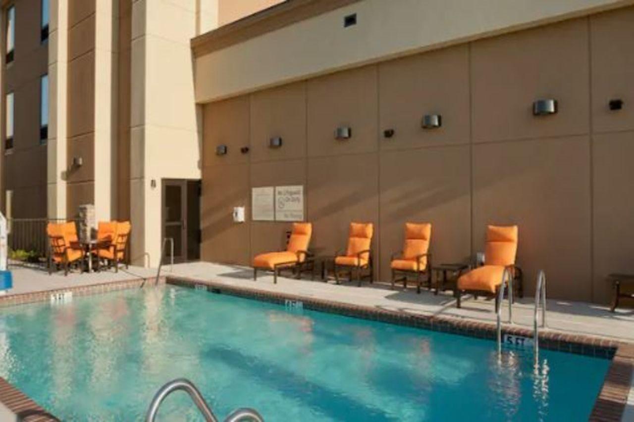 Hampton Inn Magnolia Exteriér fotografie
